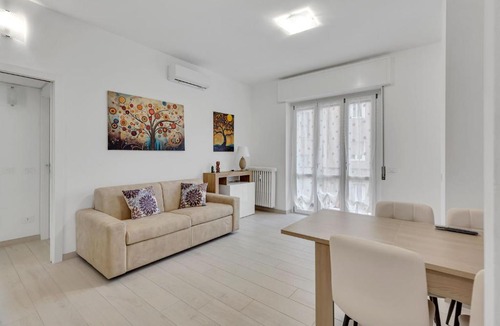 Bresso Apartment | Bresso Living due passi da Milano 9 chilometri dal centro
