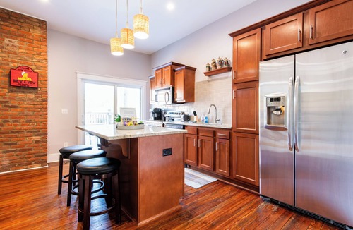 Phoenix Hill House | Brew & View, Walkable, City View, Brewery District