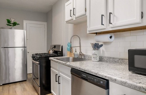 Brewery District Condo | Brewery District Gem - 2BR with Historic Charm