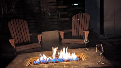 Downtown Flagstaff Apartment | Brews, Bites, & Pines - Your downtown Flagstaff suite