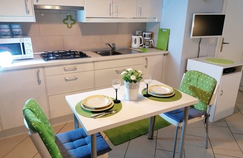 Stresa Apartment | Brezza di Lago apt. in Stresa with balcony