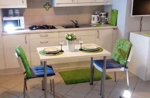Stresa Apartment | Brezza di Lago apt. in Stresa with balcony