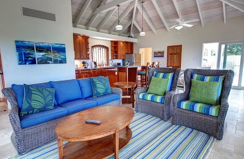 Fish Bay Villa | Brezza di Mare 2 br 2 ba, fully ACed, pool w spa, generator Great Caribbean view