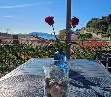 Pitelli Apartment | "Brezza Marina" con terrazza vista mare