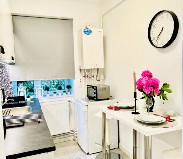 Deva Apartment | Bri Central Apartment