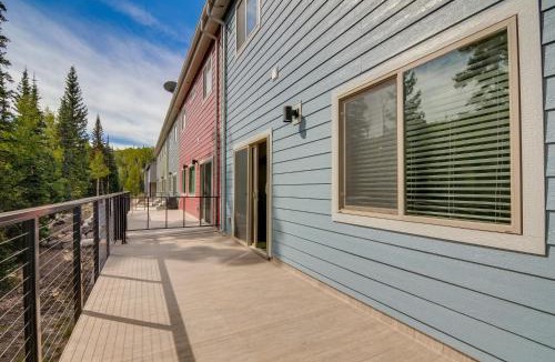 Brian Head House | Brian Head Retreat w/Deck, Shuttle to Ski Slopes!