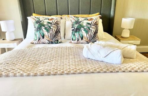 Hilton House | Briar & Bloom 1