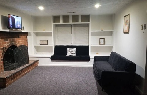 Rosaryville Apartment | Brick and Ember Suites at Rosaryville
