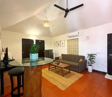 Sadras Hotel | BRICK CASTLE