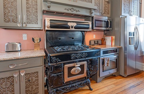 Washington House | Brick House of Washington
