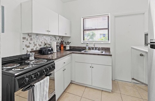 The Roads Apartment | Brickell Studio near Kaseya Center & South Beach