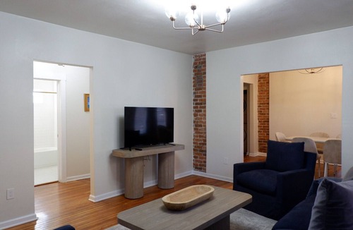University Heights Cottage | Bricklight District Modern Cottage