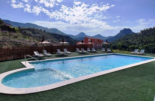Elche De La Sierra House | BRIDGE COTTAGE B SAFE
