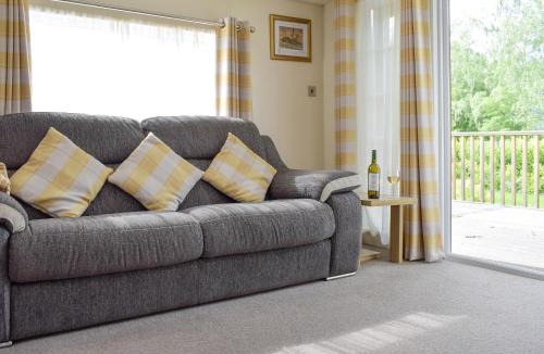 Dollar House | Bridge End Lodge