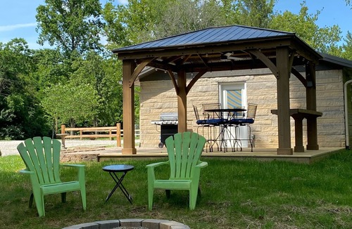 Patricksburg House | Bridge-view at Cataract Falls Lodge