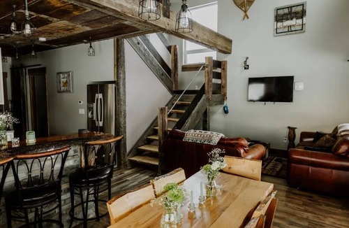 Bozeman Cabin | Bridger View Cabin/Hot Tub, Fire Pit & Mountain Views