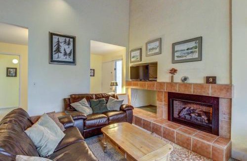Warren Apartment | Bridges 95