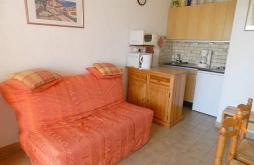 La Faviere Apartment | Bright 1BR Apartment, 4 Sleeps, Near Beach & Shops, Private Parking, Terrace - Bormes-les-Mimosas