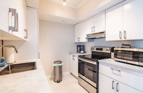 South Patrick Shores Apartment | Bright 2-Bed Beach Condo w/Oceanfront Balcony