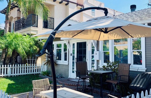 Belmont Shore House | Bright 2bd coastal cottage in charming Long Beach. 31 day minimum stay required.