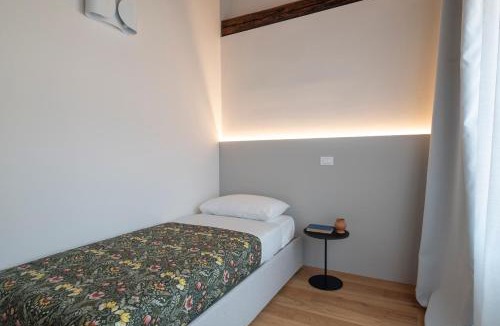 Saragozza-Porto Apartment | Bright 2BR - 2BA - AC - Central Bologna