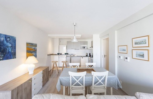 Saint Augustin Apartment | Bright 3-room apartment with terrace and parking