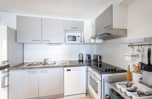 Saint Augustin Apartment | Bright 3-room apartment with terrace and parking
