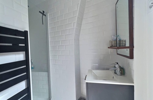 Quartier de la Roquette Apartment | Bright 34 m² ideally located in Paris