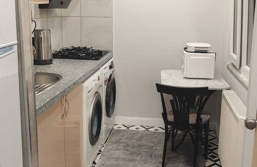 Sultanahmet Apartment | Bright 75 m² Renovated Apartment Near Hagia Sophia