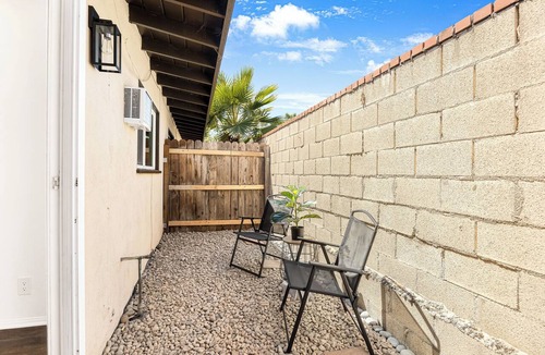 Orange Apartment | Bright & Airy 2-bed apt, Close to Chapman UCI, In-Unit W/D, Convenient & Private
