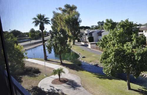 Lake Biltmore Estates Condo | Bright and Airy Upstairs Condo in Beautiful Lakeside Community