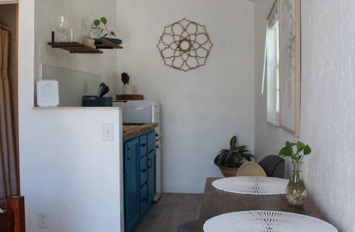 Riviera Beach Cottage | Bright and airy studio 10 minutes from downtown West Palm Beach!