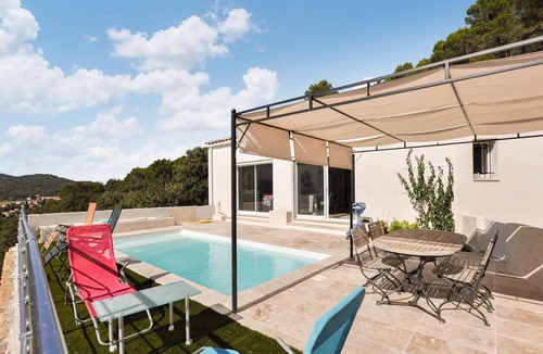 Signes House | Bright and beautiful cottage with pool in Sainte-Baume Natural Regional Park.