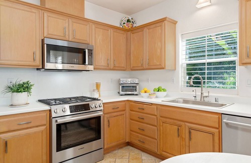 Santa Barbara Condo | Bright and Charming Condo with Beautiful Terrace