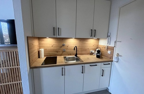 Bleich und Pfarrle Apartment | Bright and Comfortable 1BR Flat in Augsburg