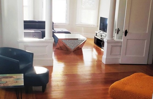 Chicopee Apartment | Bright and cozy 3 bedroom apartment in Chicopee with AC, WiFi. Enjoy your stay
