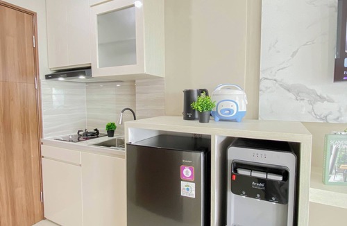 Kedungmanggu Apartment | Bright And Cozy Studio At Royal Sentul Park Apartment
