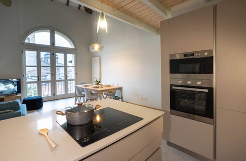 Citta Alta Apartment | Bright and exclusive apartment in the heart of Città Alta renovated to new