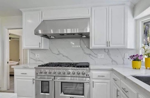Lake Wohlford House | Bright and Full of Sun I 7 Bds North of San Diego I Sleeps 16