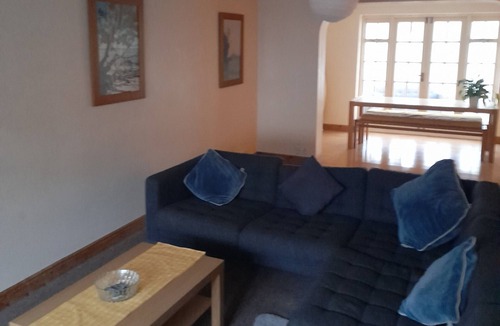 Portswood House | Bright and light 3 bedroom house central Southampton