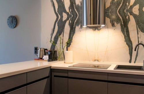 Beyoglu Apartment | Bright and Modern Apt with Stunning City View