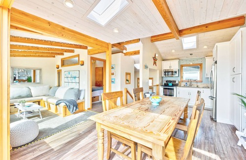 Dillon Beach House | Bright and modern - Water views - Close to beach