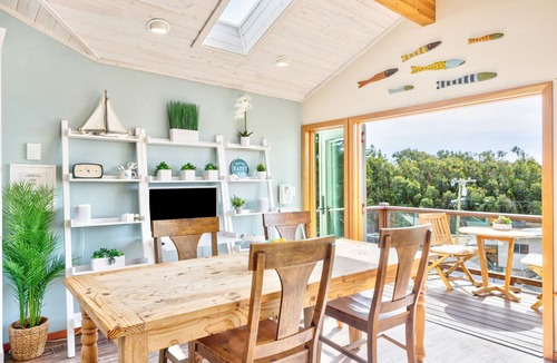 Dillon Beach House | Bright and modern - Water views - Close to beach