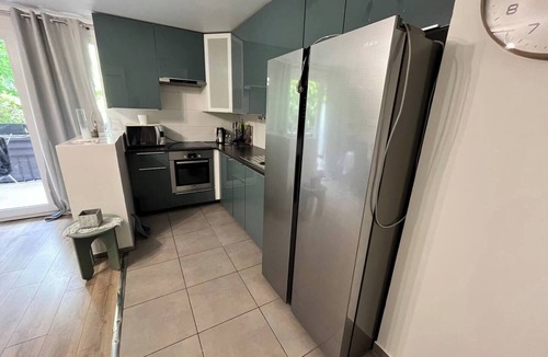 Choisy-le-Roi Apartment | Bright and Spacious 3-Bedroom Apartment - Direct Access to Central Paris