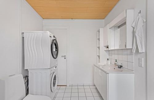 Aabenraa Apartment | Bright and spacious 3 bedroom with balcony close to the city