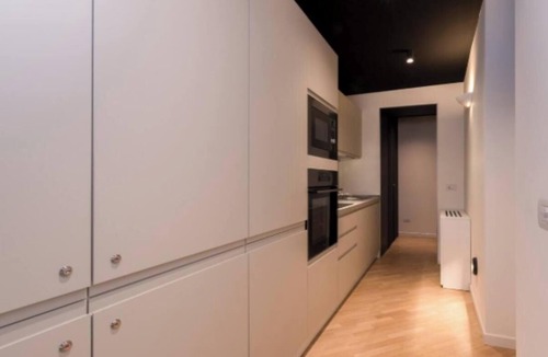 San Marco Apartment | Bright and Spacious Apartment Steps from Milan’s Iconic Landmarks