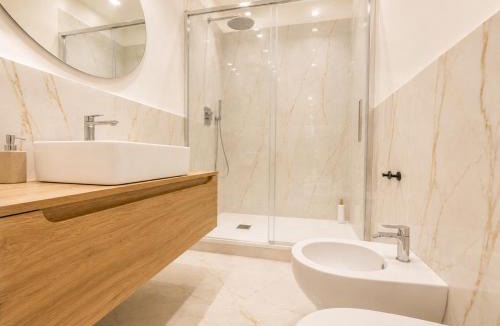 Sestri Ponente Apartment | Bright and Spacious Elegant Apartment 5 min Airport