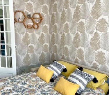 Vernier Apartment | Bright apartment at Mimi’s