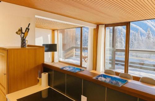Les Tines Apartment | Bright apartment for 6 people in Chamonix