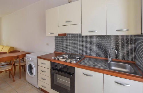 Isca Marina Apartment | Bright apartment with sea view, located on the east coast of Calabria.